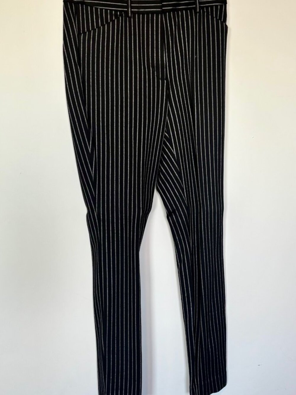 Express skinny fit stretch high rise bold pinstriped pants